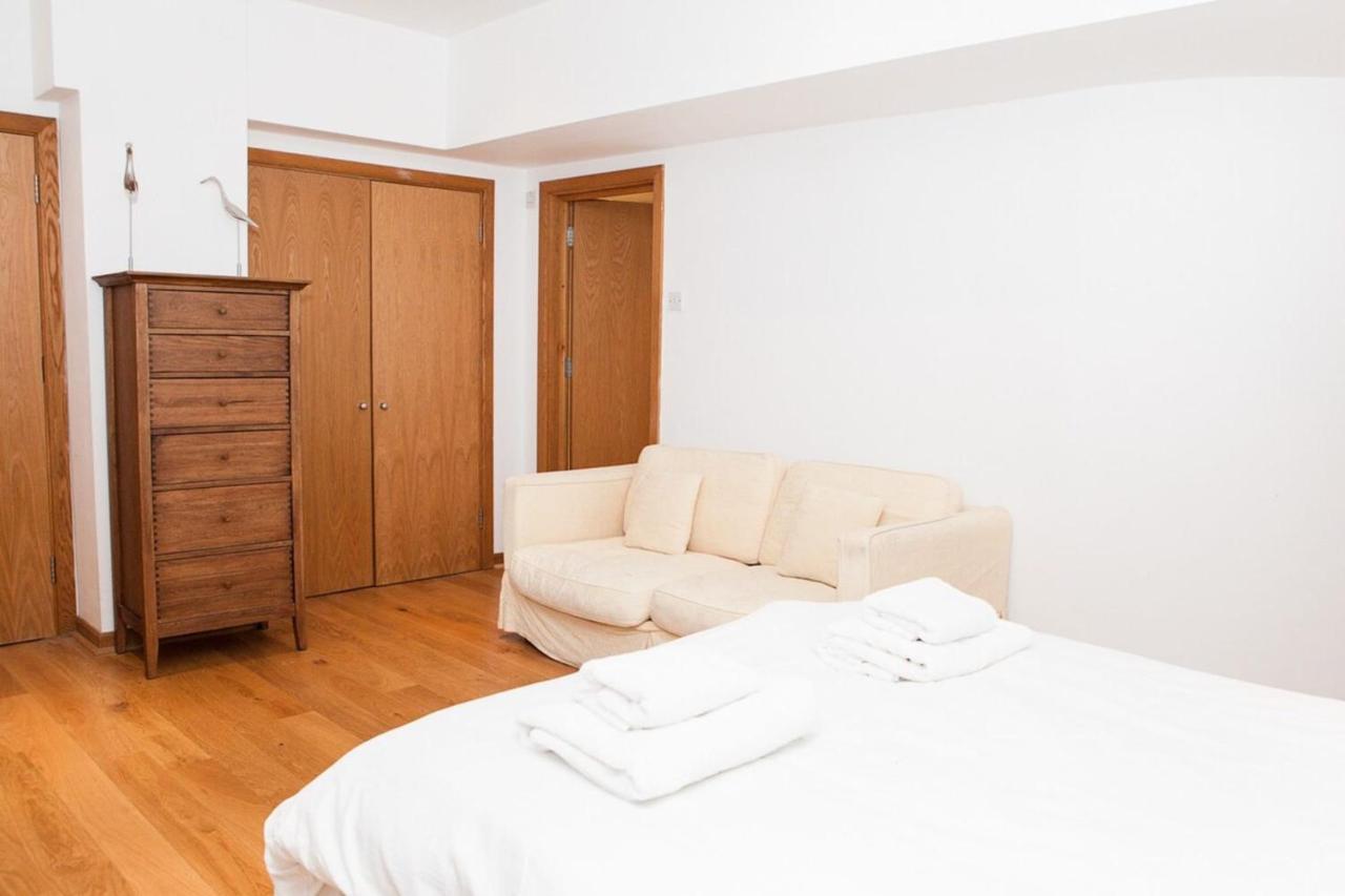 Spectacular Central 4-Bedroom Close To London Eye Εξωτερικό φωτογραφία