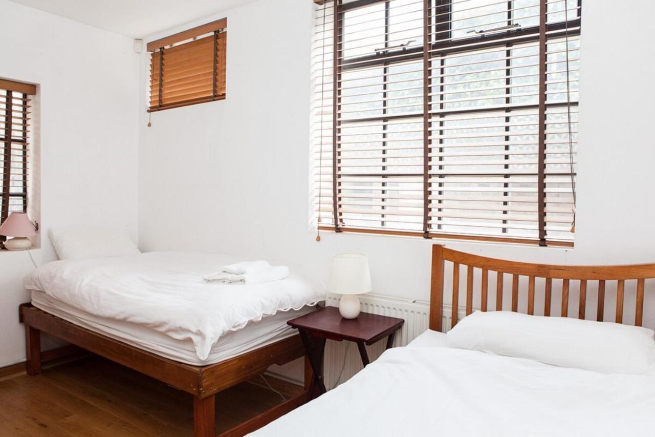Spectacular Central 4-Bedroom Close To London Eye Εξωτερικό φωτογραφία